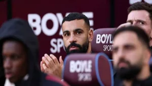 محمد صلاح وتكهنات رحيله للدوري السعودي تثير انقسامًا في أوساط ليفربول